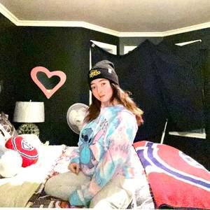 Meet your Posher, Carol-anne